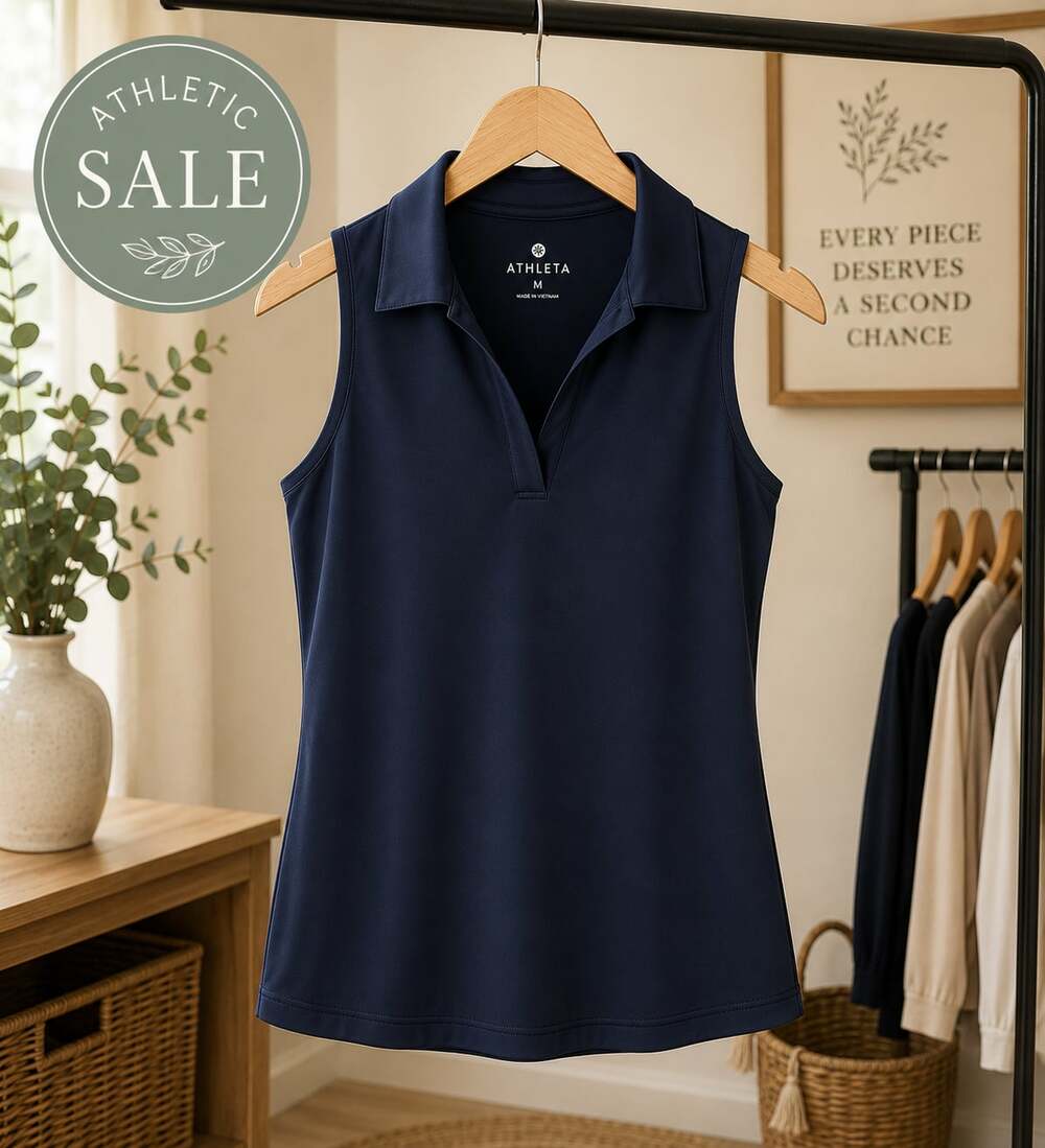 Lady Hagen Essentials Women’s Size Small Navy Sleeveless Golf Polo Top B1G1